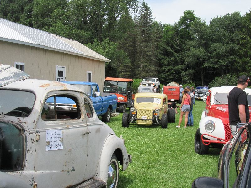 Bud Garvey's Car Show/CruiseIn Automotive Forum